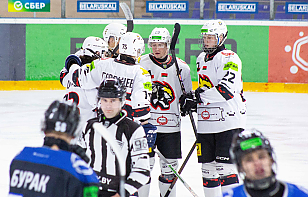 «Локо» отыгрался с 0:3 и победил «Днепровских львов», «Динамо-Олимпик» одолел «Ястребов», «Белсталь» сильнее «Юниора» и другие результаты