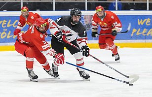 Дотянуться до звезд: белорусские юниоры сыграют с Канадой за итоговую позицию в группе