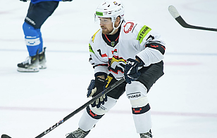 Вадим Кравченко: перехватили инициативу во втором периоде, больше владели шайбой. Это сегодня сыграло важную роль