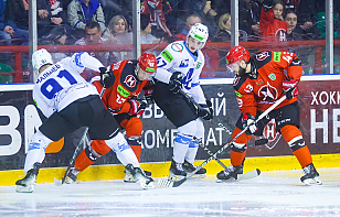 «Динамо-Молодечно» забросило 5 шайб в Гродно и сравняло счет в серии, у Андрея Макарова – шатаут