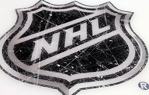 НХЛ может сократить следующий сезон 