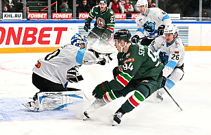 Автор самого быстрого гола в плей-офф, Квартальнов и Шипачев – против бывшего клуба, два белоруса в составе и другие любопытные моменты в дуэли минского «Динамо» и «Ак Барса»