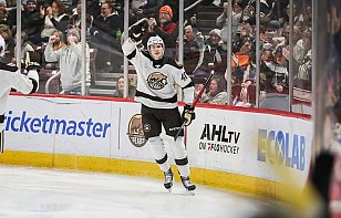 Илья Протас набрал два очка, Егор Сидоров забросил шайбу