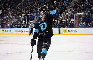 Шайбы Сэма Энаса и Егора Борикова вошли в топ-10 лучших голов 23-й недели КХЛ