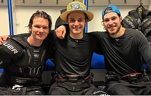 Уверенно начали мини-серию матчей на берегу Черного моря! Победная раздевалка минского «Динамо»