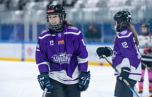 Марина Сургель: многие девчонки в нашей команде рассматривают хоккей, как будущую профессию. Мы этим спортом горим, живем 