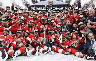 «Флорида» выиграла Кубок Стэнли во втором сезоне подряд, вновь победив «Эдмонтон» в финале