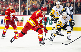 Егор Шарангович забросил 11-ю шайбу и набрал 20-е очко в сезоне НХЛ