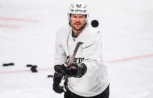 Андрей Стась – в десятке хоккеистов с наибольшим количеством матчей в КХЛ