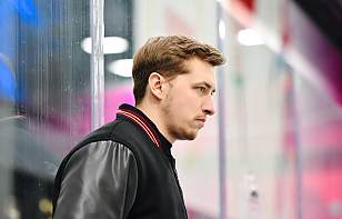 Владислав Вербицкий: Алексей Снытко –  опытный вратарь. В ключевых моментах оставляет команду в игре и придает уверенности на последнем рубеже