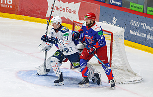 Шатаут Синягина и гол Гусева помогли «Славутичу» обыграть «Металлург»