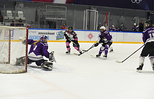 Гол Анны Бадеевой принес «Березине» победу над «Цитаделью» в матче-открытии нового сезона Женской лиги