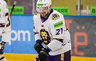 Александр Тимирев: не хватает концентрации в каких-то моментах. Сами себе привозим голы, точнее допускаем ошибки, которые к ним приводят