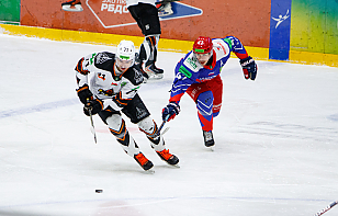 «Славутич» одержал третью подряд победу над «Шахтером» и находится в шаге от финала Кубка Президента