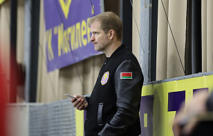 Александр Матерухин: сезон длинный, нам всего-то нужно достучаться до человек пяти-шести. Но пока они не понимают, как нужно играть