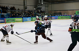 «Соболь» принимает «Ястребов» в четвертом матче полуфинальной серии плей-офф Betera-Высшей лиги
