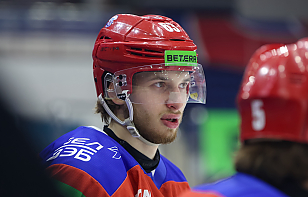 Дмитрий Невера забросил первую шайбу в Betera-Экстралиге