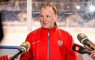 Михаил Захаров: на ближайшем турнире хотим дать шанс хоккеистам из внутреннего чемпионата