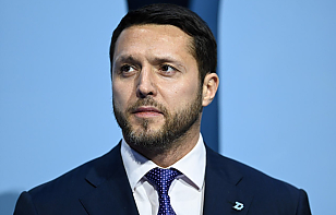 Артем Каркоцкий: сезон завершен, пусть и не так, как нам хотелось. Но я надеюсь, что всем он запомнится новыми рекордами, достижениями и невероятной атмосферой на трибунах