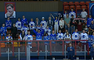 Малютин защищает ворота «Витебска», Филоненко – на последнем рубеже «Гомеля». Составы на финал Кубка Салея