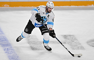 Ксавье Уэлле: надо поправить принятие решений при контроле шайбы, меньше допускать потерь. В общем, действовать более умно