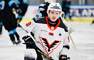 Сергей Ханас перешел в «Авиатор»