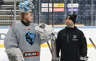 Антон Круповец: у Брэди Лайла и Стаса Галиева очень сильные броски. По поводу самого неудобного с уверенностью скажу, что это про Сэма Энаса. Думаю, не только я так считаю