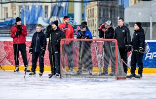 На базе столичной «Олимпик-Арены» проходит учебно-тренировочный лагерь для тренеров юных хоккеистов первого и второго годов обучения