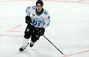 Сэм Энас и Вадим Шипачев выиграли бронзу Матча звезд КХЛ в Новосибирске