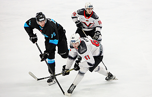 «Ястребы» забросили 8 шайб «Динамо-Олимпику» и сравняли счет в финальной серии