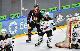 «Гомель» сравнял счет за 7 секунд до окончания третьего периода и вырвал победу у «Авиатора» в овертайме