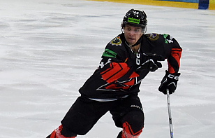 Ярослав Коробов забросил первую шайбу в Betera-Экстралиге