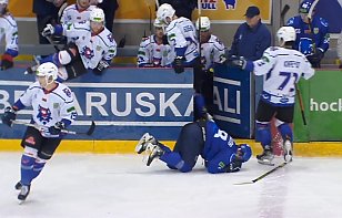 Михаил Листопадов получил серьезную травму в седьмом поединке с «Брестом»