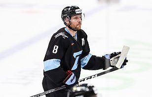 Илья Шинкевич провел 400-й матч в КХЛ