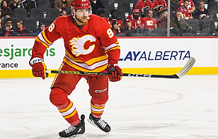 Впервые в ходе одного сезона в чемпионате НХЛ сыграли 5 белорусов