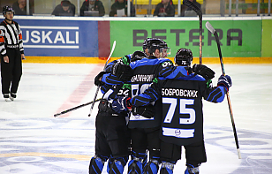 «Локомотив» отыгрался с 0:3, но гол Чернова в овертайме принес победу «Химику»