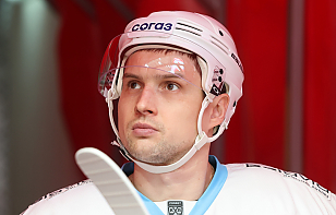 Вадим Шипачев: естественно, я не буду сейчас прыгать от радости из‑за того, что забил 300 голов. Но это приятно