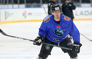 Джордан Гросс: хорошо иметь преимущество домашнего льда. Наши болельщики классно нас поддерживали весь сезон