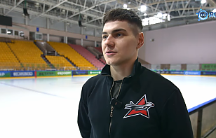 Яков Усович: у нас все как у обычных срочников, просто еще играем в хоккей