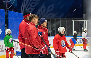 Михаил Грабовский провел тренировку в школе «Юности»