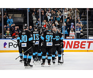 Михаил Захаров: в декабре мы больше двух голов за матч не пропускали. Тут есть над чем задуматься тренерскому корпусу, внимательнее посмотреть, кто на льду