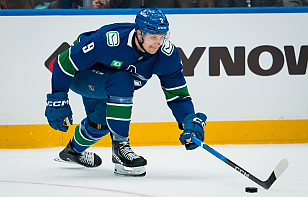 Автор The Hockey Writers: непонятно, почему Климовичу, выбранному во 2-м раунде драфта 2021 года и проведшему 5 лет в АХЛ, не дали полноценной возможности проявить себя в НХЛ