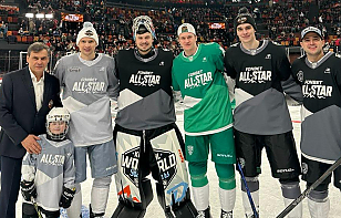 Команда KHL RUS Stars уверенно обыграла KHL Ural Stars и вышла в финал Матча Звезд 2026. Вадим Шипачев забросил шайбу