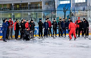 На базе столичной «Минск-Арены» прошел учебно-тренировочный лагерь для тренеров юных хоккеистов четвертого и пятого годов обучения