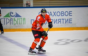 «Шахтер» расстался с российским хоккеистом