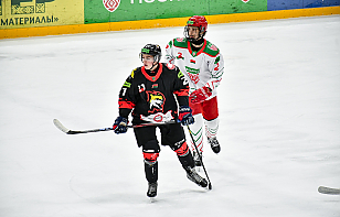 Беларусь U18 одолела «Рысей» в третий раз и вышла в полуфинал, «Соболь» – «Белсталь», «Юниор» сыграет с «Ястребами», «Рыцари» – с «Динамо-Олимпиком». Трансляции и онлайн