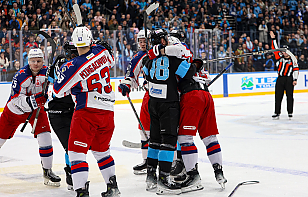 Минское «Динамо» принимает ЦСКА в пятом матче первого раунда Кубка Гагарина