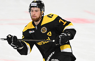 Голевая передача Александра Скоренова помогла «Северстали» обыграть «Автомобилист»