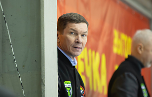 Владимир Копать: мне кажется, что в полуфинале не может быть невеселого хоккея, поэтому болельщикам стоит за ним следить