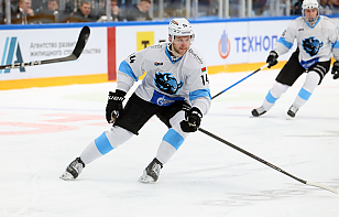 Воронин и Воронов – во втором звене, Галиев присоединился к тройке Стася и Кузнецова. Состав минского «Динамо» на матч против «Металлурга»